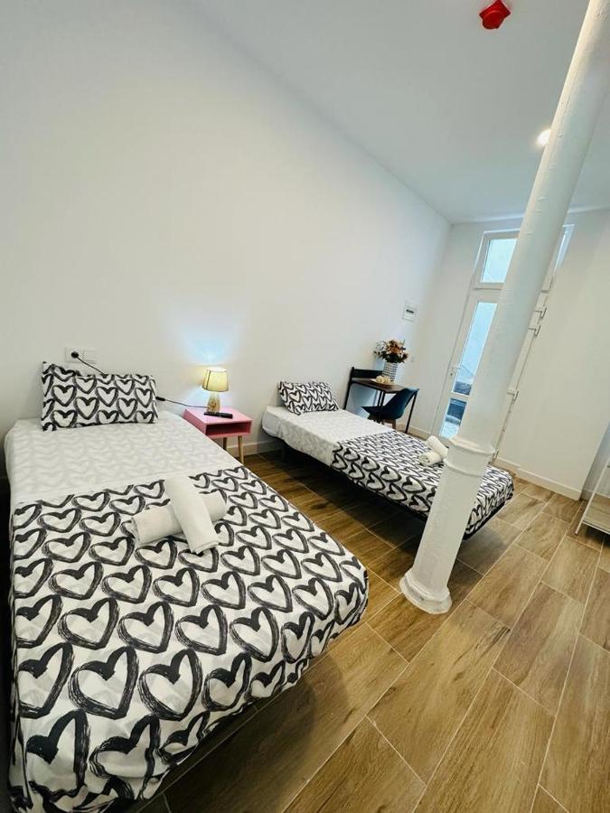 Hostel Costa-Luz Bejar 28-30 Huelva Bagian luar foto