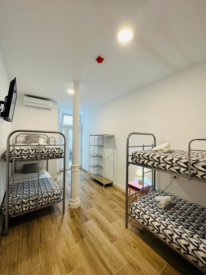 Hostel Costa-Luz Bejar 28-30 Huelva Bagian luar foto