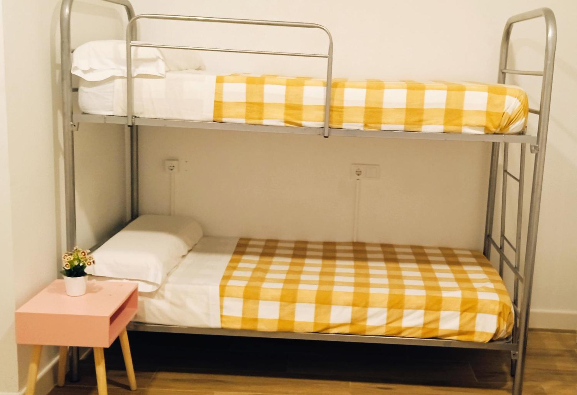 Hostel Costa-Luz Bejar 28-30 Huelva Bagian luar foto
